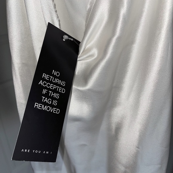 NIQUE MINI DRESS - Picture 4 of 4